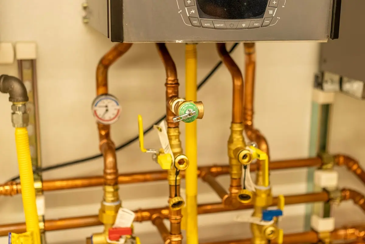 Licensed technician providing Slab Leak Repair for a homeowner in Granite City